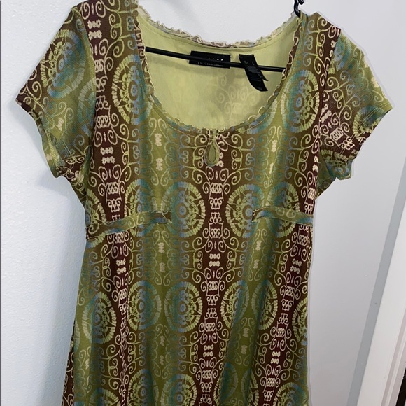 Axcess Tops - Vintage Axcess- a Liz Claiborne Company- Stylish Green Patterned Women's Top